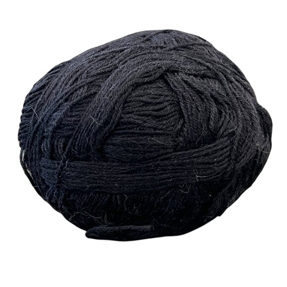 Black Cotton Yarn Ball For Knitting & Crochet Projects 100% Cotton Material - Picture 1 of 2